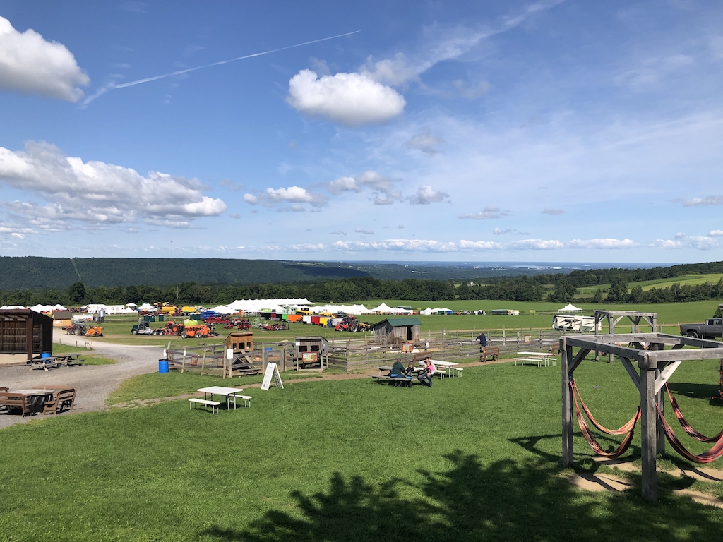 Trek Photo